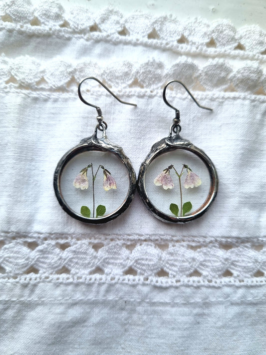 Twinflower, Linnea dangling earrings