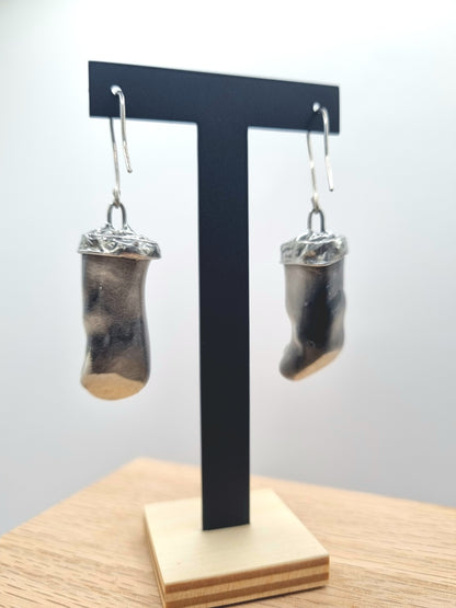 French Bulldog (black) porcelain necklace with earrings