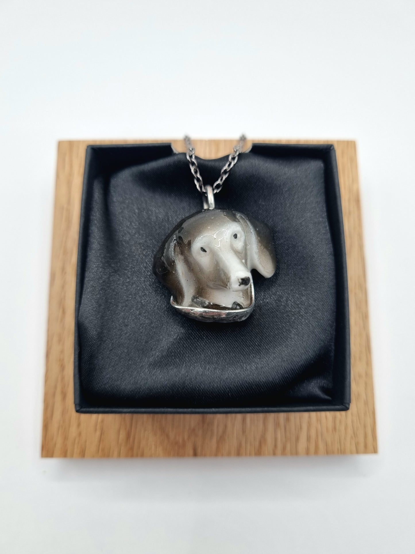 Dachshund (small) porcelain necklace