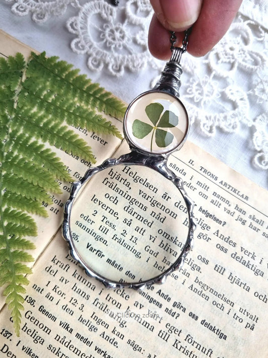 Magnifying Loupe Necklace, Magnifier Glass Pendant with Four Leaf Clover